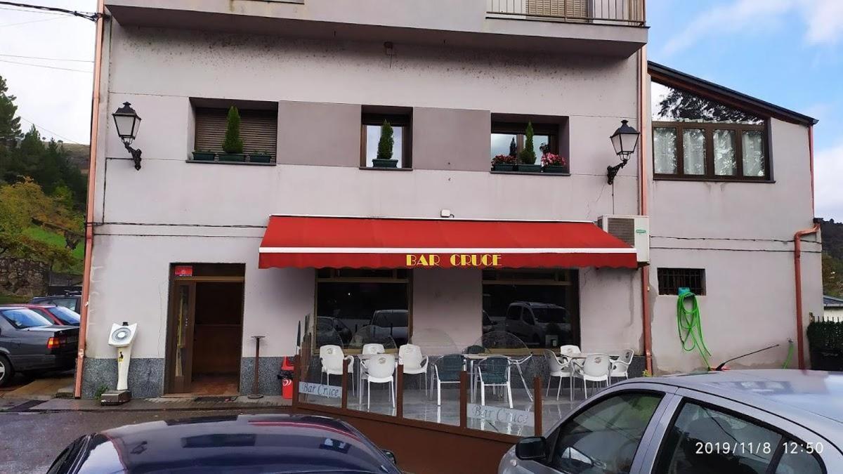 Apartament El Cruce 1 Y 2 Villafranca Del Bierzo Zewnętrze zdjęcie